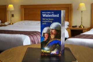 Отель Waterford Marina Hotel Уотерфорд Трехместный номер (для 3 или 2 взрослых и 1 ребенка)-1